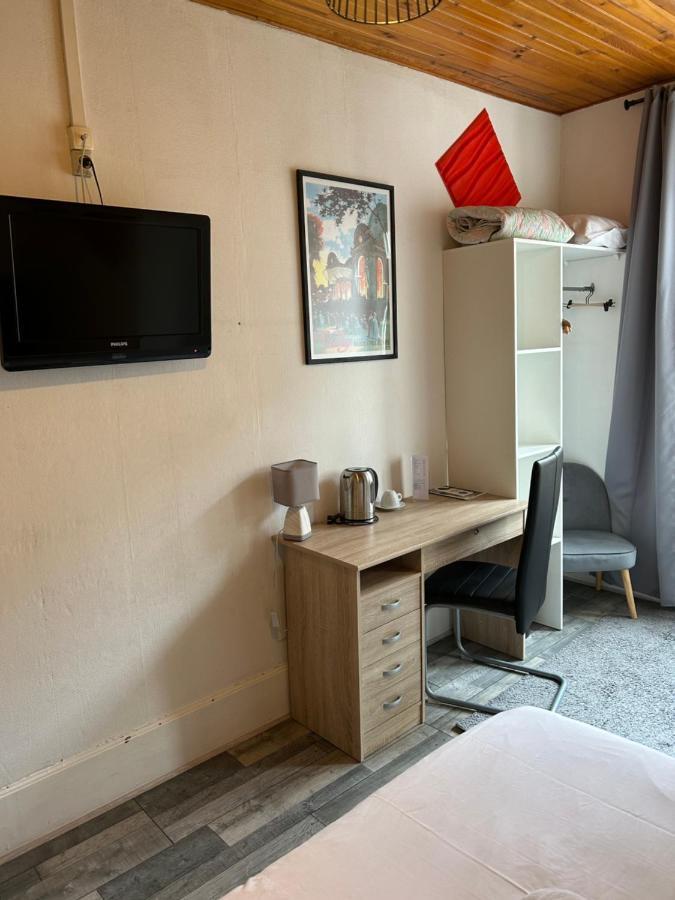 Hotel & Restaurant Le Patio Виши Экстерьер фото
