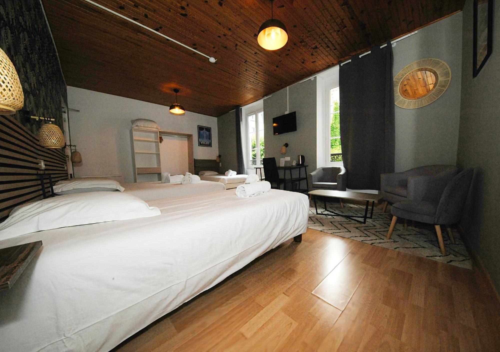 Hotel & Restaurant Le Patio Виши Экстерьер фото