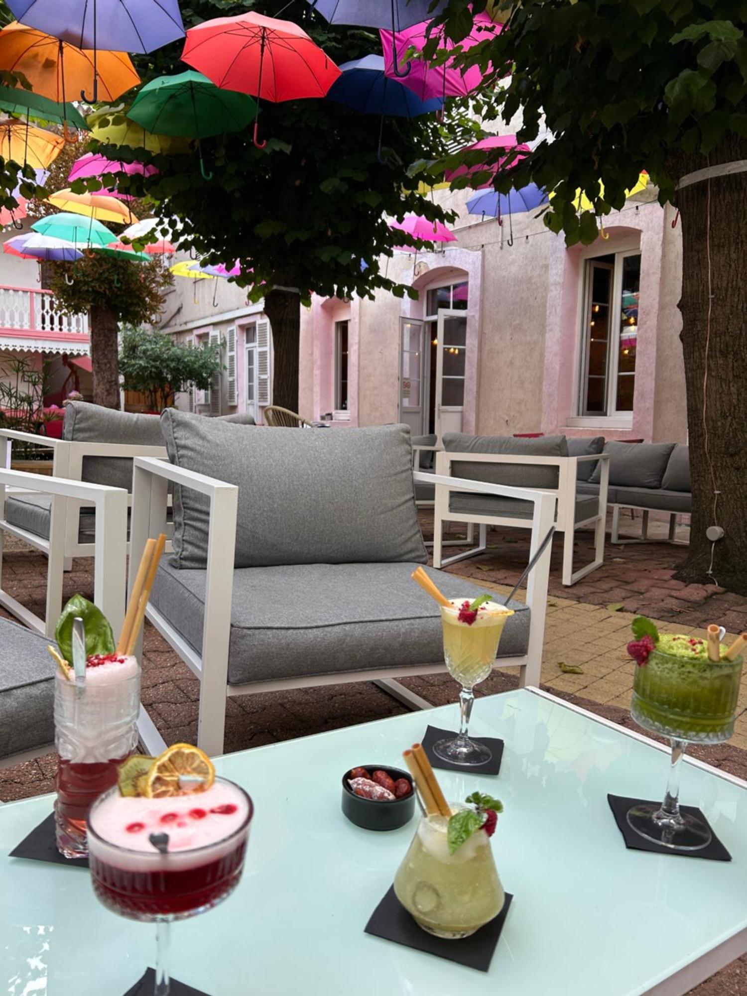 Hotel & Restaurant Le Patio Виши Экстерьер фото